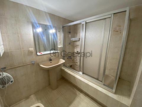 PISO 3 HABITACIONES C/ VIGO EN SANXENXO