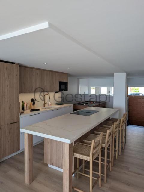 ALQUILER 2 HABITACIONES AVDA. DE MADRID VERANO 2027